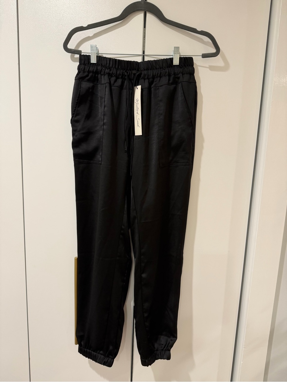 Mustard Seed Black Men's Jogger Pants with Drawstring